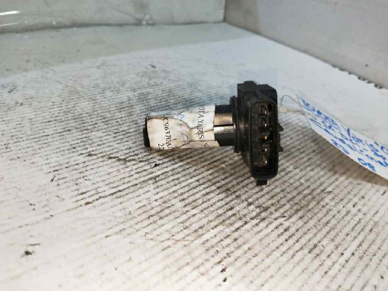 Recambio de caudalimetro para toyota yaris (ncp1/nlp1/scp1) 1.4 turbodiesel cat referencia OEM IAM 1974002260H 2220433010 DENSO