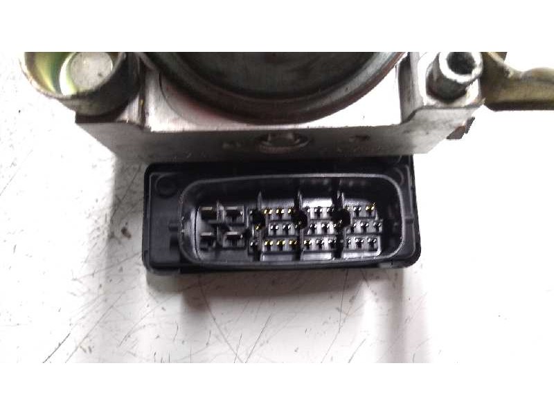 Recambio de abs para toyota yaris (ncp1/nlp1/scp1) referencia OEM IAM 8954152230 1D023Y31310B TY02WD3X311