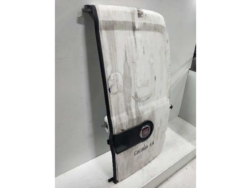 Recambio de puerta trasera derecha para fiat doblo cargo referencia OEM IAM  CIEGA  Recambio de puerta trasera derecha para fiat doblo cargo referencia OEM IAM  CIEGA