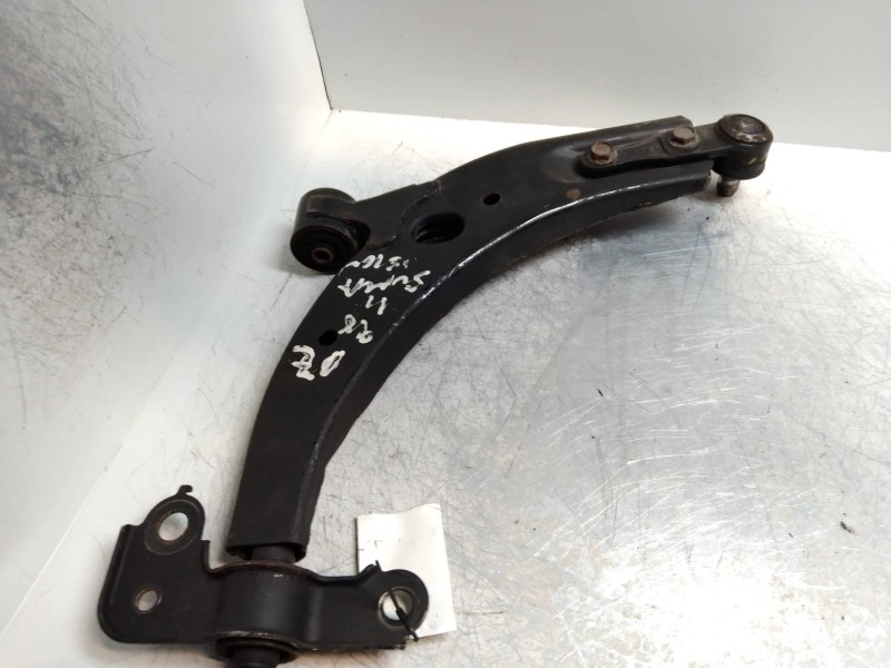 Recambio de brazo suspension inferior delantero izquierdo para kia shuma ii 1.6 cat referencia OEM IAM   