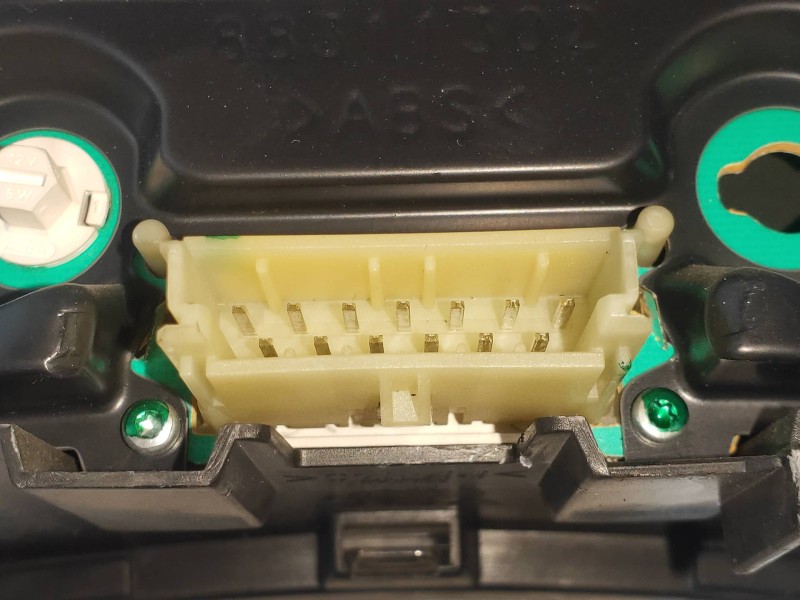 Recambio de cuadro instrumentos para opel tigra twin top 1.4 16v referencia OEM IAM 13173364WW 110080226023 