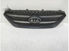 Recambio de rejilla delantera para kia carens (un) referencia OEM IAM   