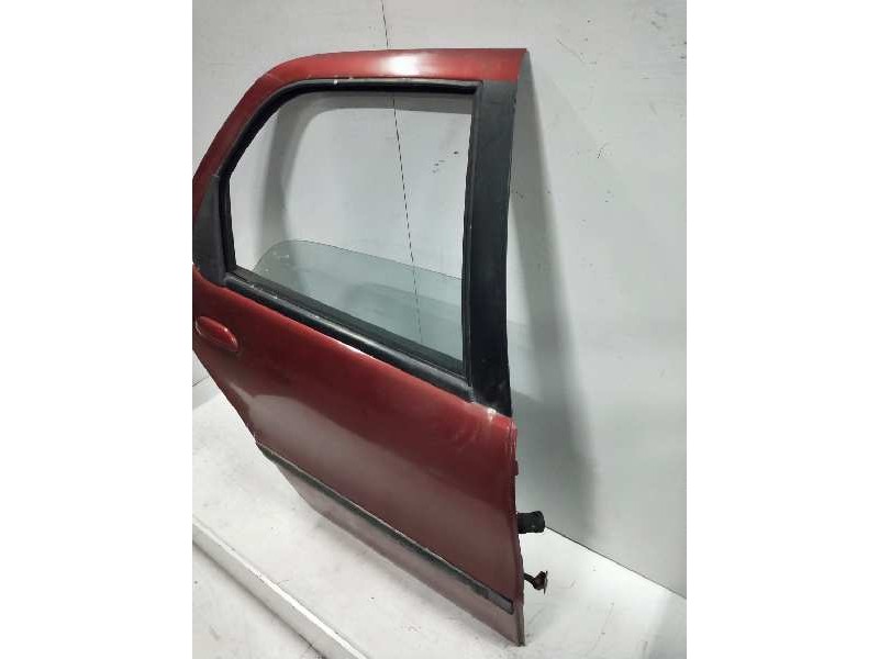 Recambio de puerta trasera derecha para fiat palio weekend (178) td 70 referencia OEM IAM   
