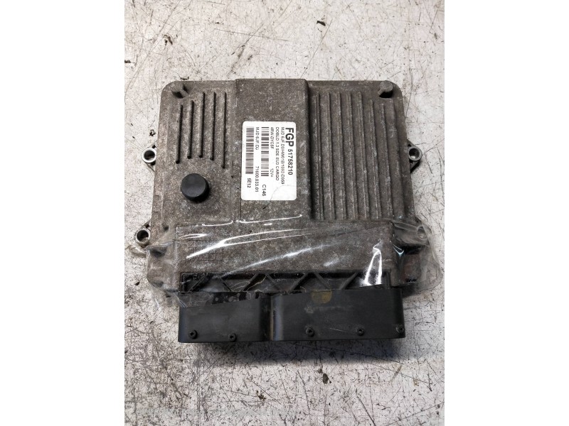 Recambio de centralita motor uce para fiat doblo cargo (223) 1.3 jtd referencia OEM IAM FGP51758210 MJD6JFD3 7160003301