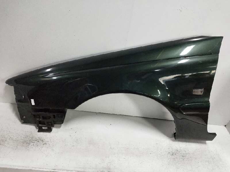 Recambio de aleta delantera izquierda para volvo c70 coupe 2.3 turbo cat referencia OEM IAM   
