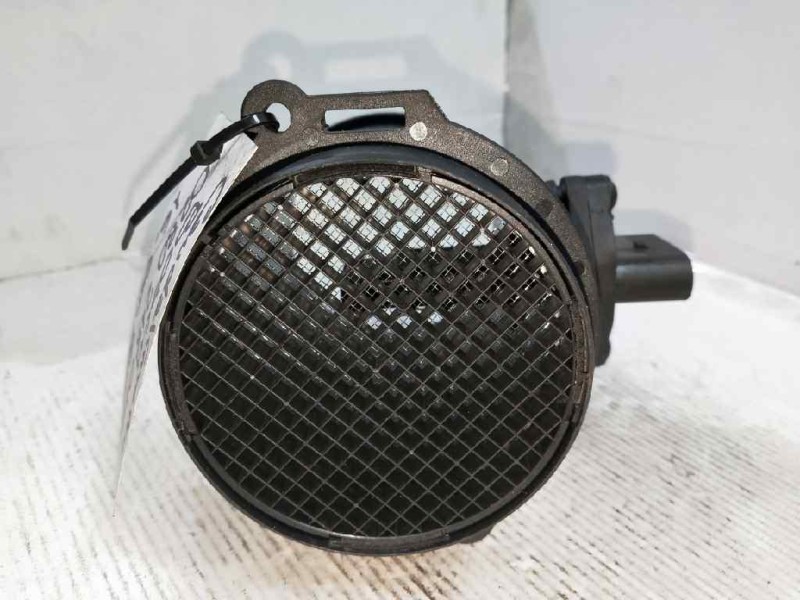 Recambio de caudalimetro para audi a6 berlina (4b2) 4.2 v8 40v referencia OEM IAM 02280218015 077133471G BOSCH
