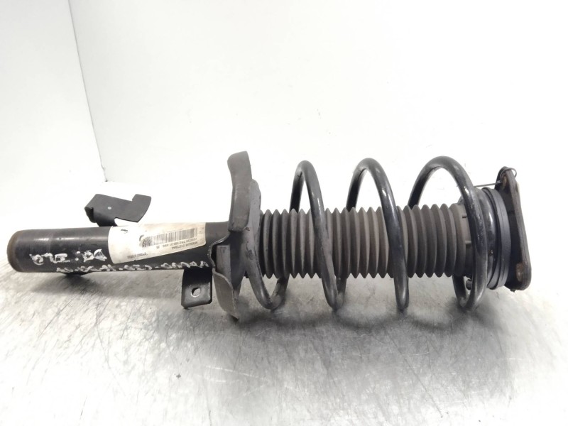 Recambio de amortiguador delantero izquierdo para volvo c30 1.6 diesel cat referencia OEM IAM 30748847  