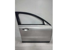 Recambio de puerta delantera derecha para volvo v50 familiar 2.0 diesel cat referencia OEM IAM   