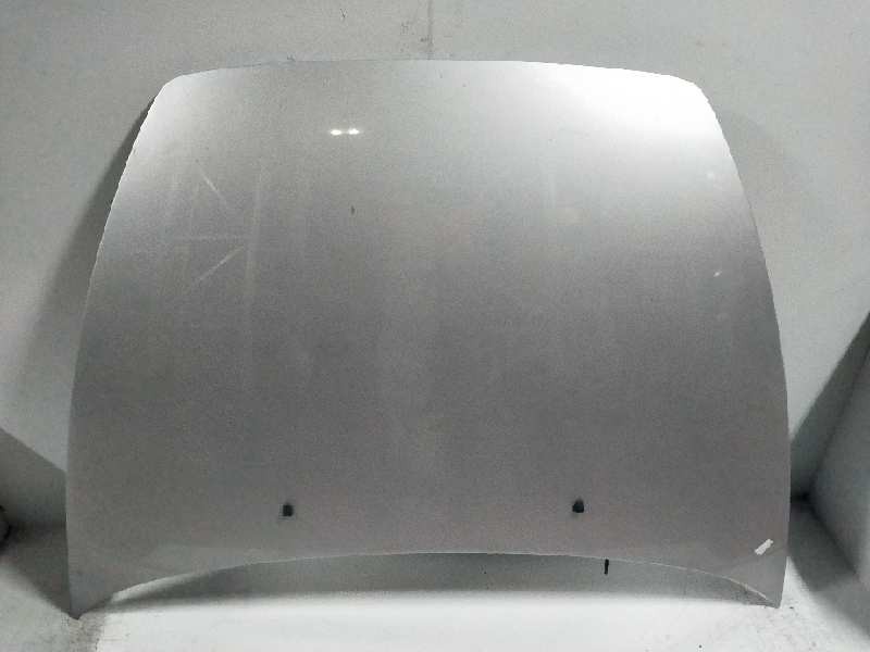 Recambio de capot para volvo c30 2.0 diesel cat referencia OEM IAM   