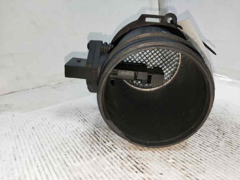 Recambio de caudalimetro para audi a6 berlina (4b2) 4.2 v8 40v referencia OEM IAM 02280218015 077133471G BOSCH