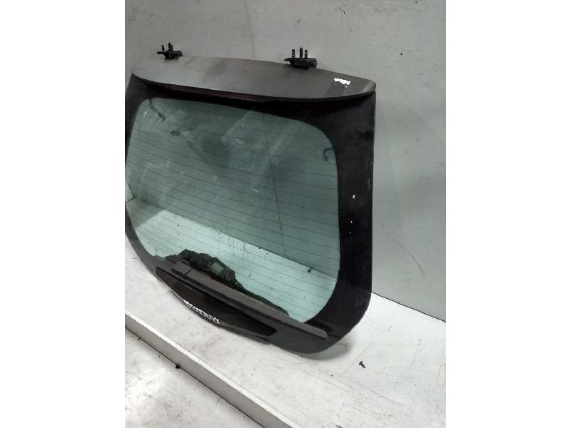 Recambio de porton trasero para volvo c30 2.0 diesel cat referencia OEM IAM   