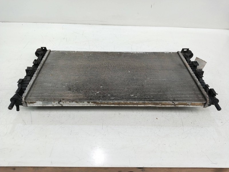 Recambio de radiador agua para volvo c30 2.0 diesel cat referencia OEM IAM 3M5H8005TL  