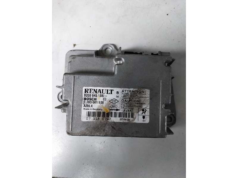 Recambio de centralita airbag para renault clio iii 1.5 dci diesel referencia OEM IAM 0285001958 8200645158 071180762