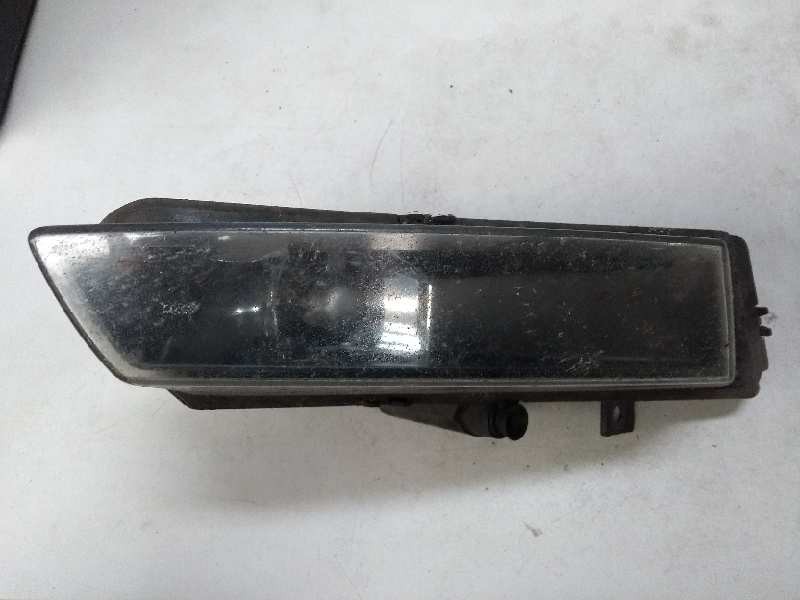 Recambio de faro antiniebla derecho para bmw serie 1 berlina (e81/e87) 116d referencia OEM IAM   