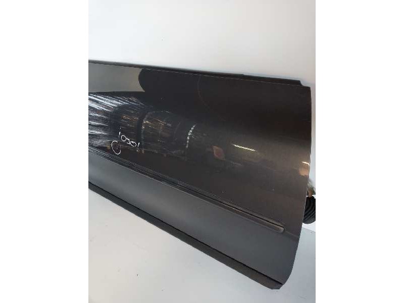 Recambio de puerta delantera derecha para audi a3 (8l) 1.9 tdi ambiente referencia OEM IAM 2ªSERIE 3P 8L3831052B