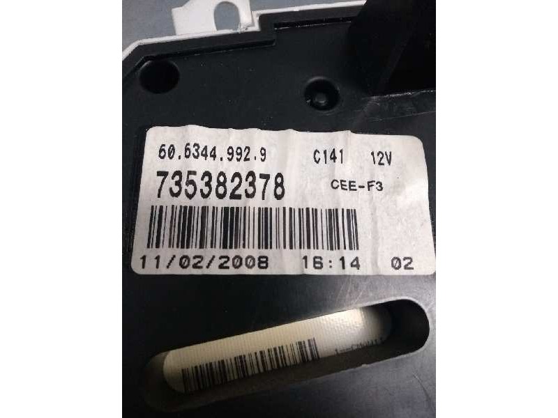 Recambio de cuadro instrumentos para fiat seicento (187) vintage referencia OEM IAM 735382378 6063449929 C141