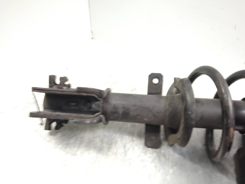 Recambio de amortiguador delantero derecho para nissan pick-up (d22) king cab profi 4x4 referencia OEM IAM   