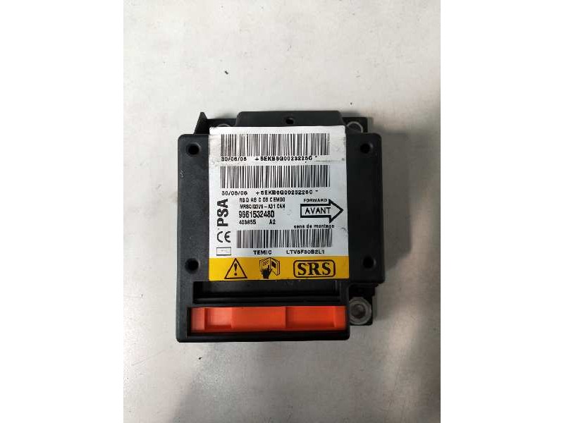 Recambio de centralita airbag para citroen c3 hdi 70 collection referencia OEM IAM 9661532480 403855 A2 