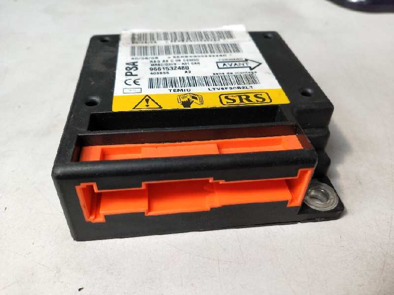 Recambio de centralita airbag para citroen c3 hdi 70 collection referencia OEM IAM 9661532480 403855 A2 