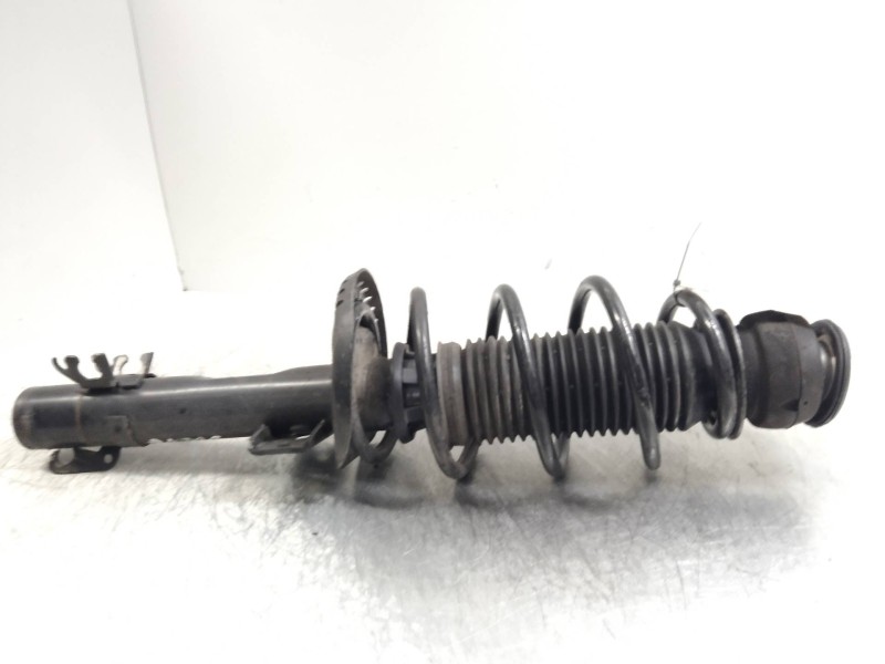 Recambio de amortiguador delantero izquierdo para volkswagen polo (6c1) 1.0 referencia OEM IAM 6C0413031AH  