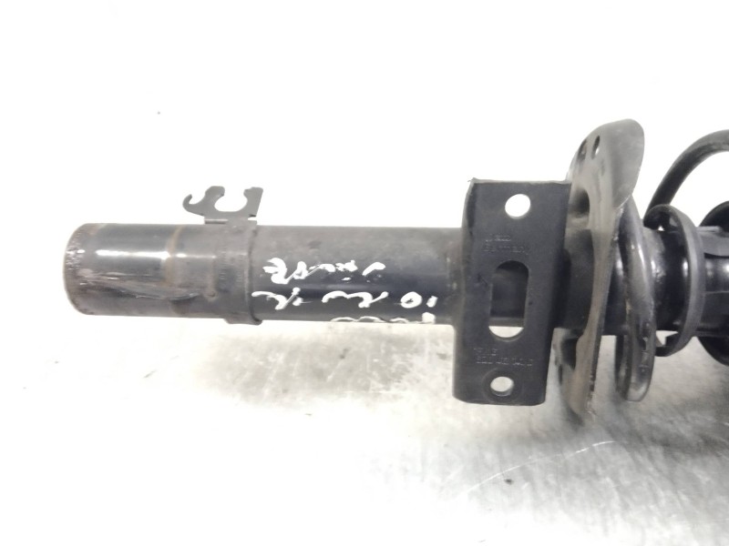 Recambio de amortiguador delantero izquierdo para volkswagen polo (6c1) 1.0 referencia OEM IAM 6C0413031AH  