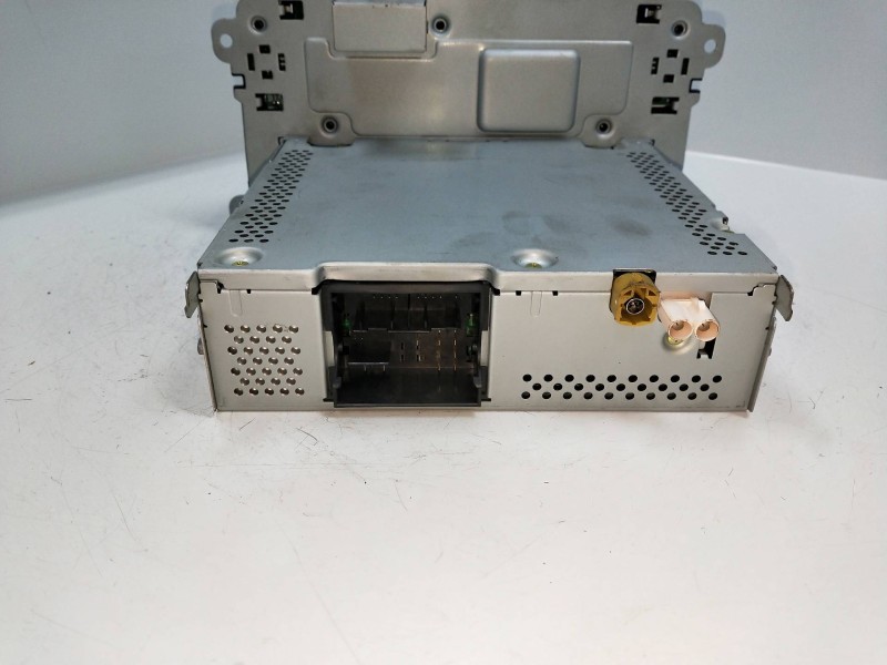 Recambio de sistema audio / radio cd para volkswagen polo (6c1) 1.0 referencia OEM IAM 6C0035869B  