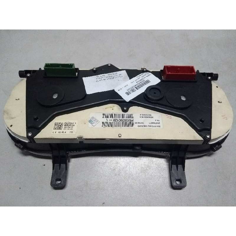 Recambio de cuadro instrumentos para opel vivaro combi 2.7t corto referencia OEM IAM P8200390129 216788871 