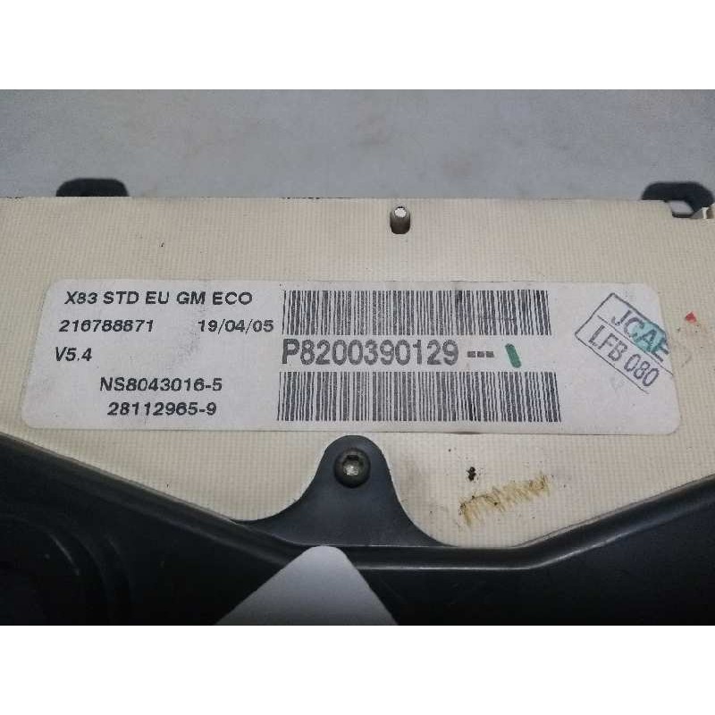 Recambio de cuadro instrumentos para opel vivaro combi 2.7t corto referencia OEM IAM P8200390129 216788871 