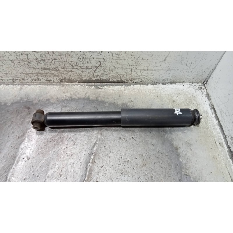 Recambio de amortiguador trasero izquierdo para peugeot 308 1.6 16v e-hdi fap referencia OEM IAM 0081037h01 03081000812 