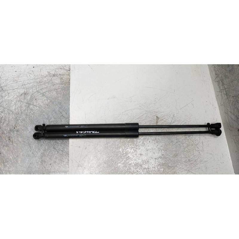 Recambio de amortiguadores maletero / porton para peugeot 308 1.6 16v e-hdi fap referencia OEM IAM 9807899380  