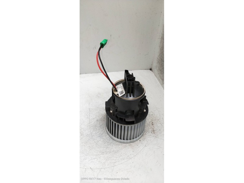 Recambio de motor calefaccion para peugeot 308 1.6 16v e-hdi fap referencia OEM IAM DB271001  