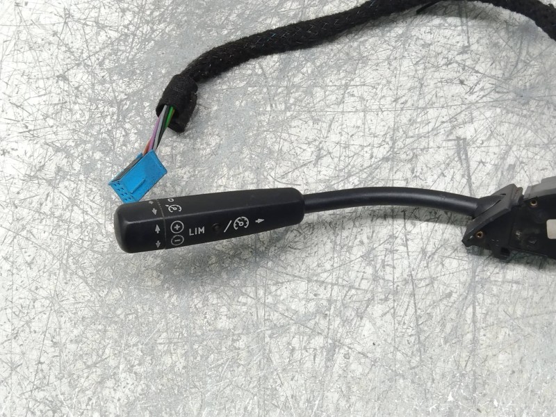 Recambio de mando multifuncion para mercedes clase c (w203) familiar c 220 t cdi (203.206) referencia OEM IAM 2035451324  