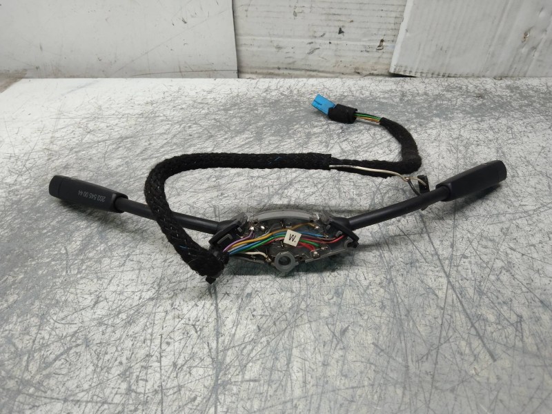 Recambio de mando multifuncion para mercedes clase c (w203) familiar c 220 t cdi (203.206) referencia OEM IAM 2035451324  