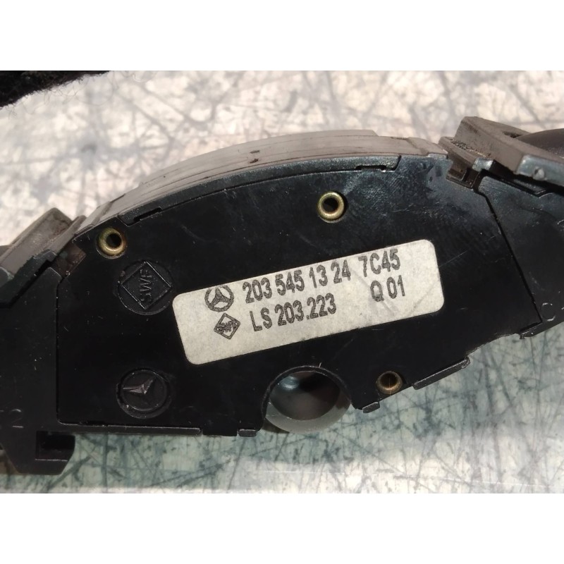 Recambio de mando multifuncion para mercedes clase c (w203) familiar c 220 t cdi (203.206) referencia OEM IAM 2035451324  