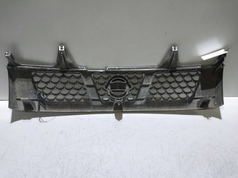 Recambio de rejilla delantera para nissan pick-up (d22) 2.5 16v turbodiesel cat referencia OEM IAM   