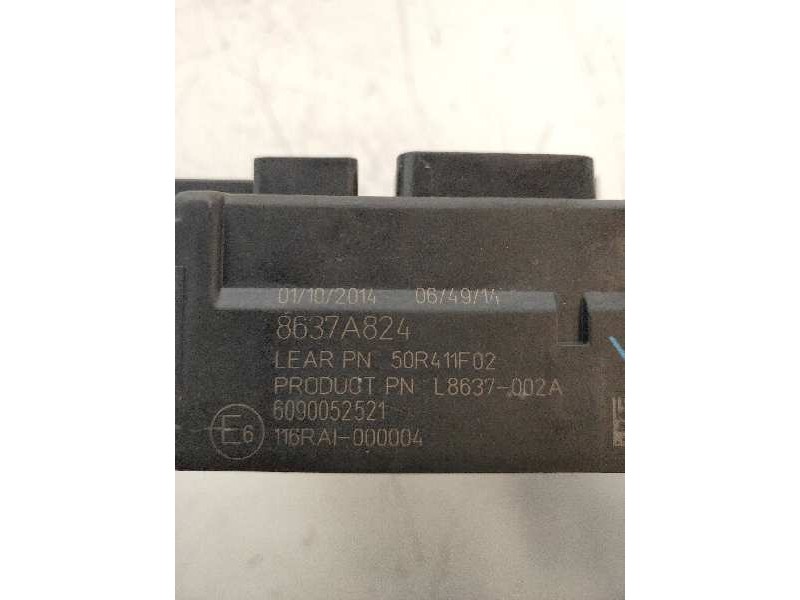 Recambio de caja reles / fusibles para peugeot 4007 business line referencia OEM IAM 8637A824 L8637002A 