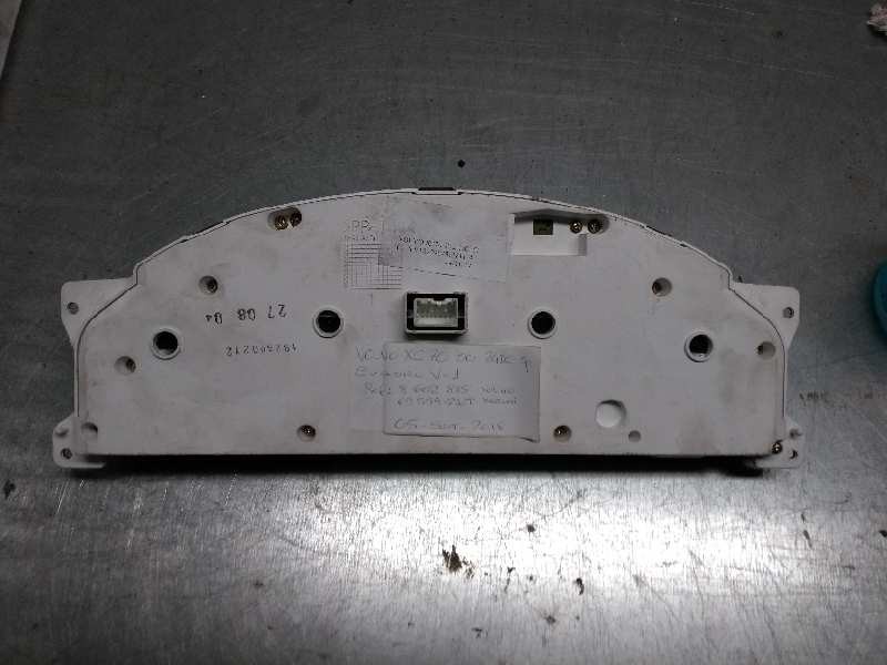 Recambio de cuadro instrumentos para volvo xc70 2.4 diesel cat referencia OEM IAM 30682277 69594220T 86025885