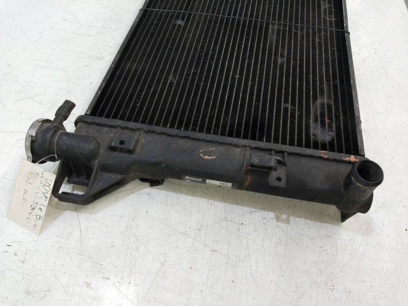 Recambio de radiador agua para chrysler le baron 3.0 cat referencia OEM IAM 04401961 20446 LEBARON
