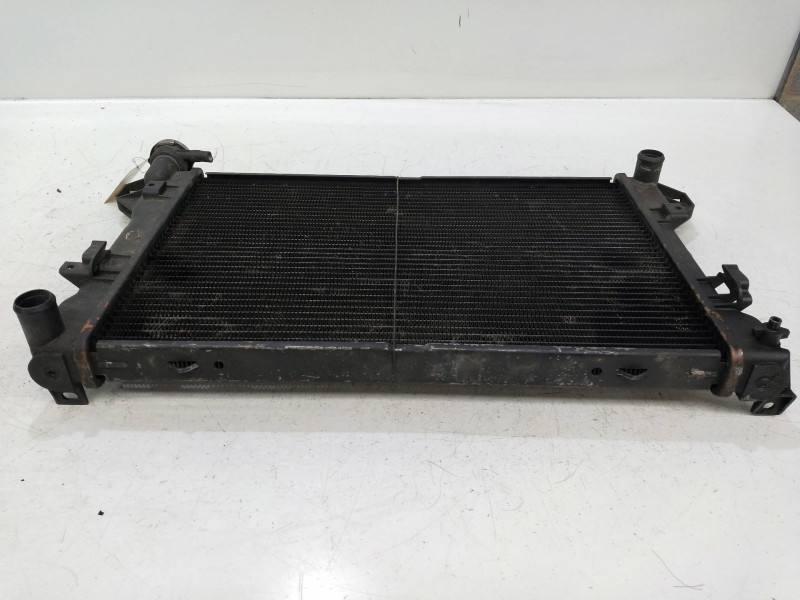 Recambio de radiador agua para chrysler le baron 3.0 cat referencia OEM IAM 04401961 20446 LEBARON