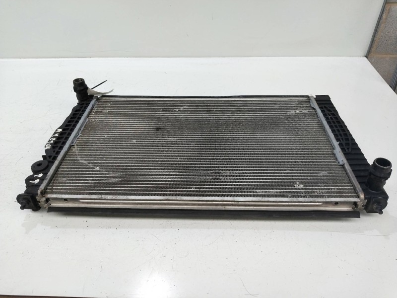 Recambio de radiador agua para audi a4 berlina (b5) 2.4 v6 30v referencia OEM IAM 8D0121251N  
