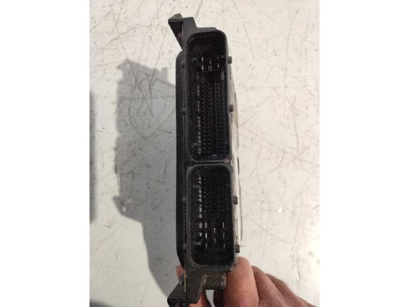 Recambio de centralita motor uce para nissan pathfinder (r51) 2.5 dci chrome referencia OEM IAM 237104X35A MB2758008480 5800848 