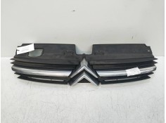 Recambio de rejilla delantera para citroen c5 berlina exclusive referencia OEM IAM 9636751980  