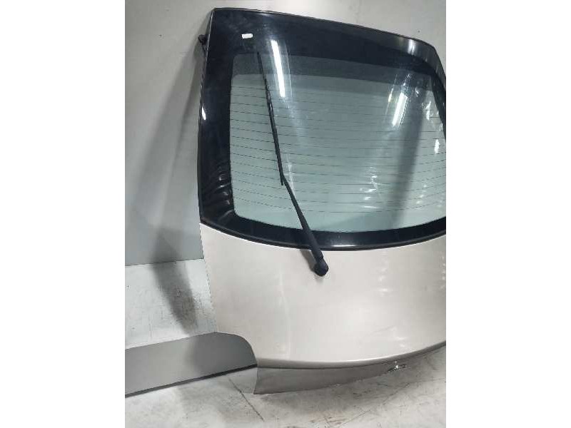 Recambio de porton trasero para kia shuma 1.5 cat referencia OEM IAM   