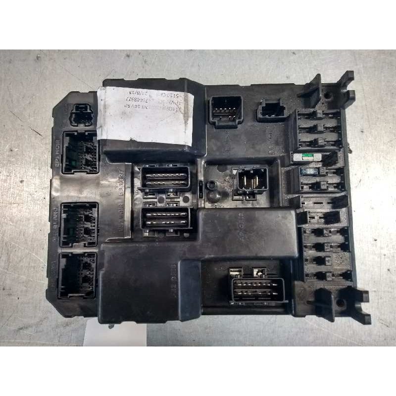 Recambio de caja reles / fusibles para citroen c5 berlina 2.0 hpi exclusive referencia OEM IAM 9651197380 BSI J01 00 