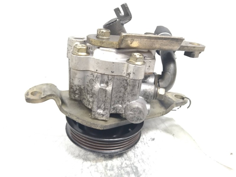 Recambio de bomba direccion para nissan micra (k11) 1.0 16v cat referencia OEM IAM   