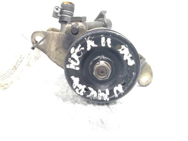 Recambio de bomba direccion para nissan micra (k11) 1.0 16v cat referencia OEM IAM   