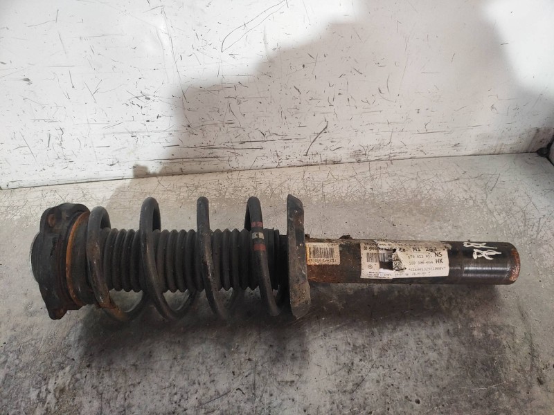 Recambio de amortiguador delantero derecho para volkswagen touran (1t2) advance referencia OEM IAM 1T0412015 1K0400054 