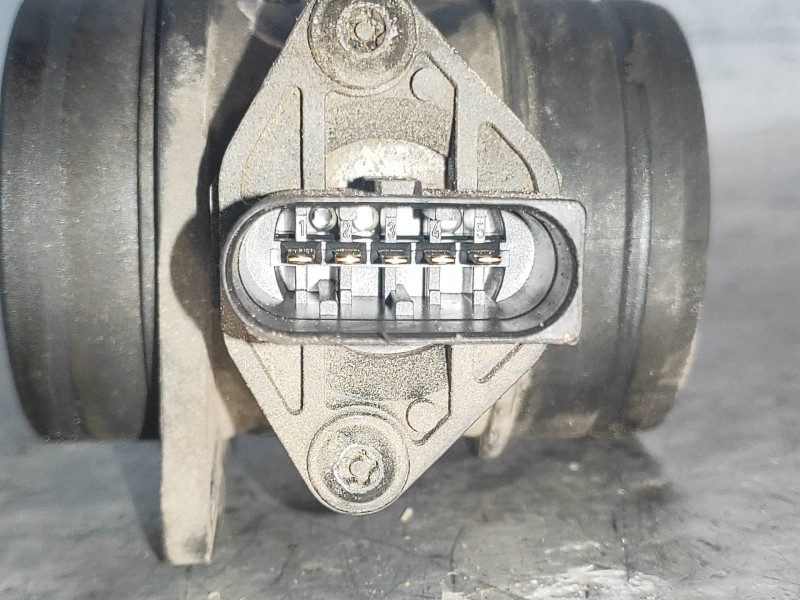 Recambio de caudalimetro para volkswagen touran (1t2) advance referencia OEM IAM 0281002531 038906461B 
