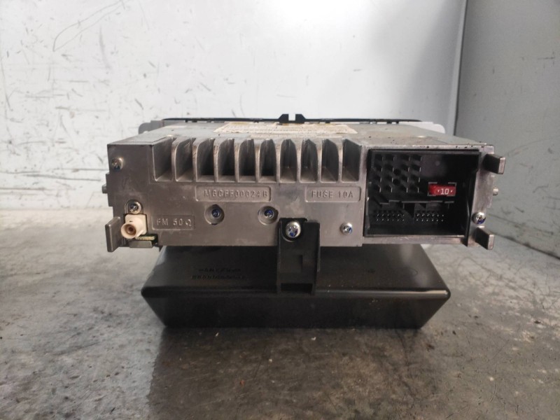 Recambio de sistema audio / radio cd para volkswagen touran (1t2) advance referencia OEM IAM 1K0035156B RCD210MP3 