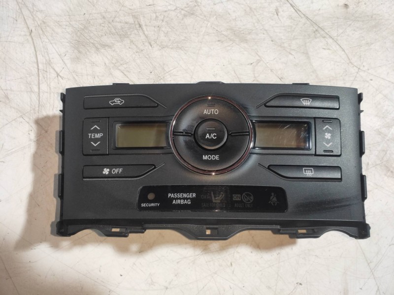 Recambio de mando calefaccion / aire acondicionado para toyota auris 1.4 turbodiesel cat referencia OEM IAM 5590002321A 2G037T00